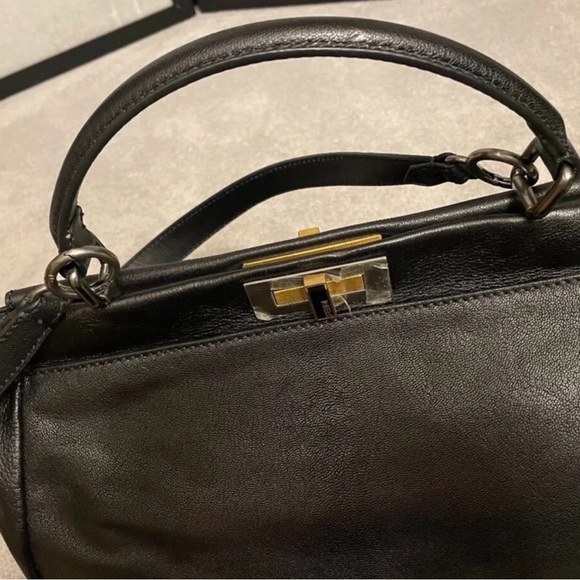 Fendi - Peekaboo black bag authentic with certificate & clear strip - Picture 11 of 14